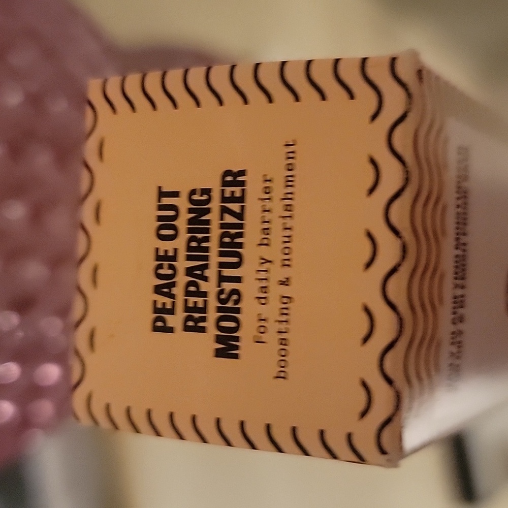 Peace Out Repairing Moisturizer.1.7 Oz. Full Sized. Never Used. - Picture 3 of 9